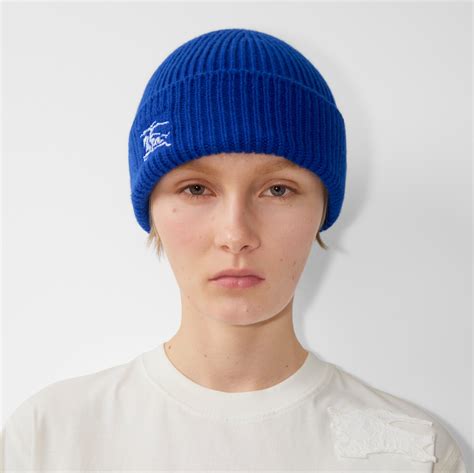 burberry cashmere beanie ribbed.